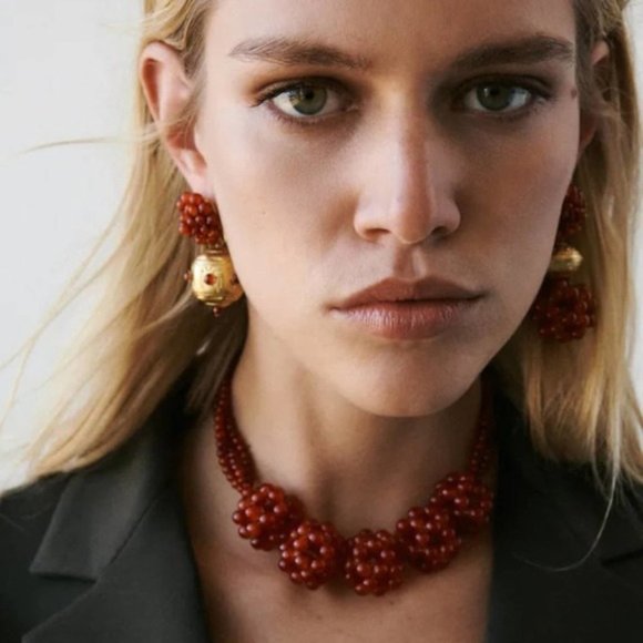 Zara Jewelry Zara Grace Under Fire Gold Bras Mismatched Clip On